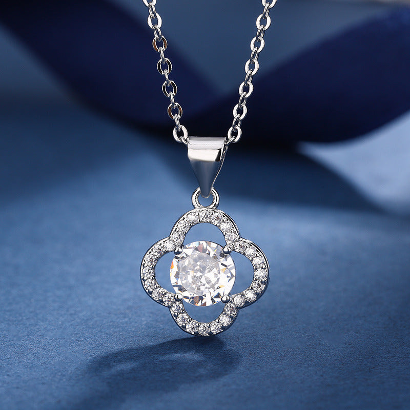 Aria Clover Charm Set | White Gold