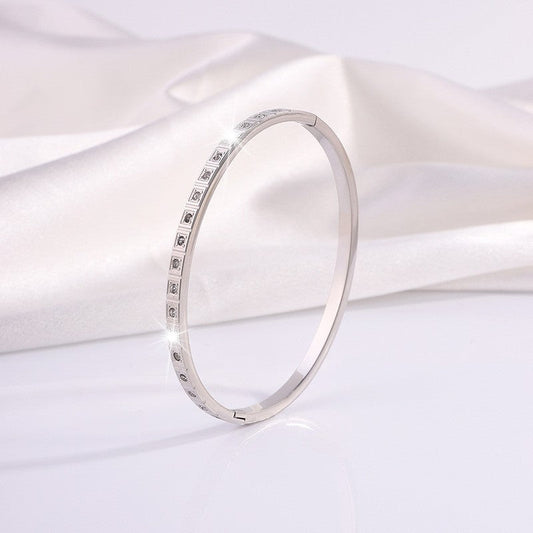 Annabella Giacconi Bracelet | White Gold