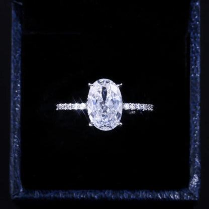 Benigna Pavesi Ring | White Gold